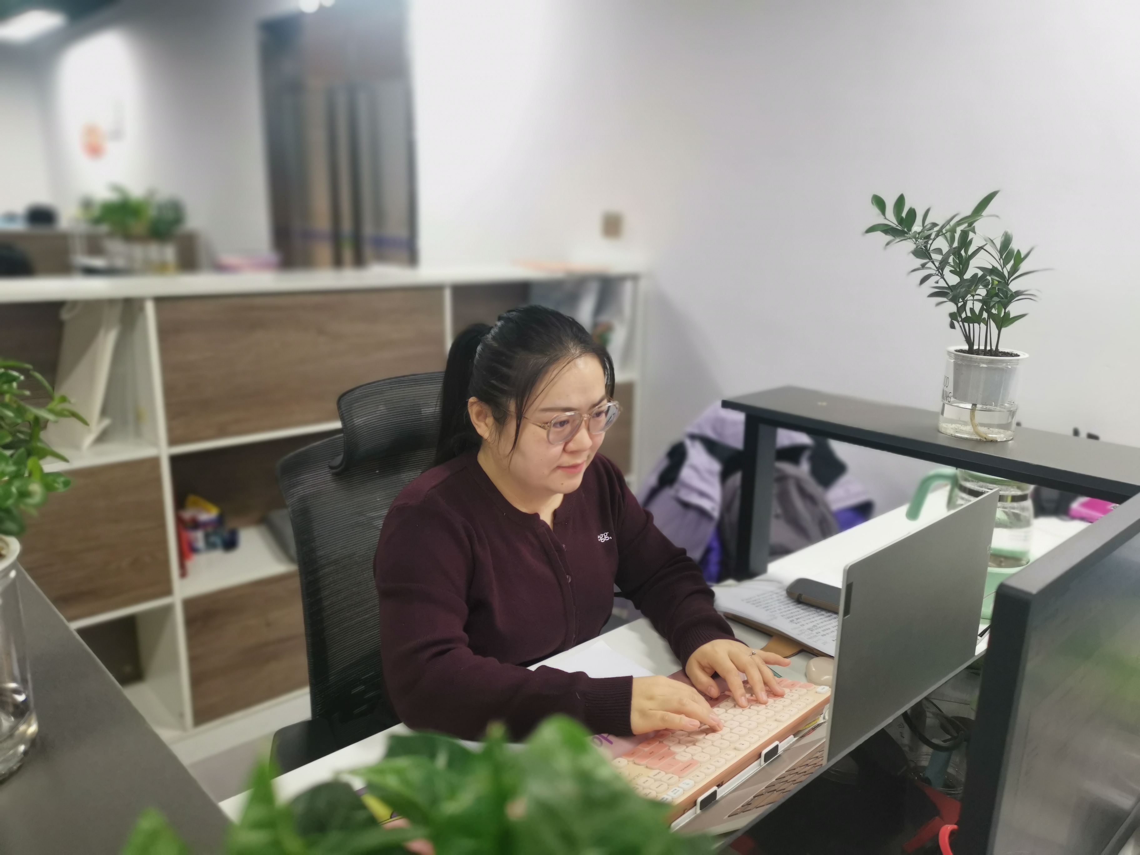 高歡工作照.jpg